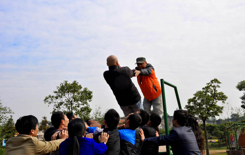 1601279861172093.jpg 1601279861172093.jpg